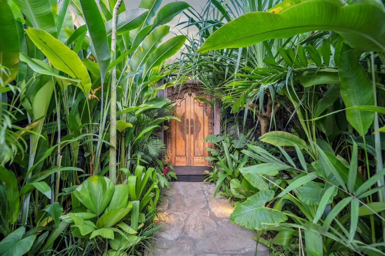 Desa Hay Canggu Exteriör bild